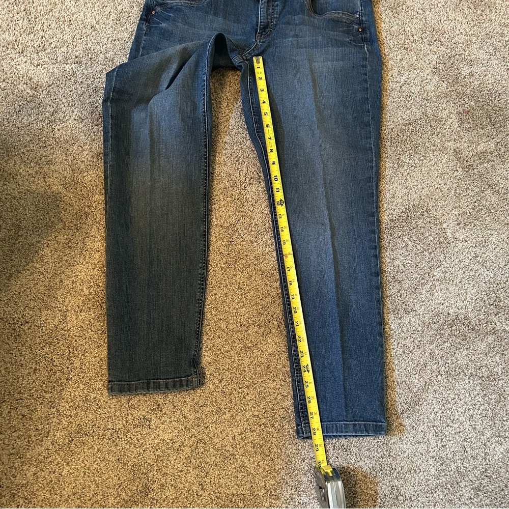 White House Black Market Jeans - Picture 2 of 9